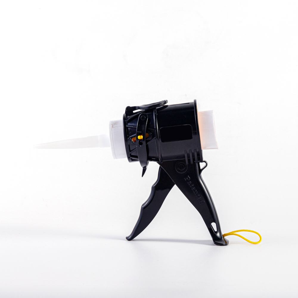 Design Just 4 Inches / 0.65 lbs Anti Drip Extreme Lightweight ABS Frame Black Plastic Caulking Gun