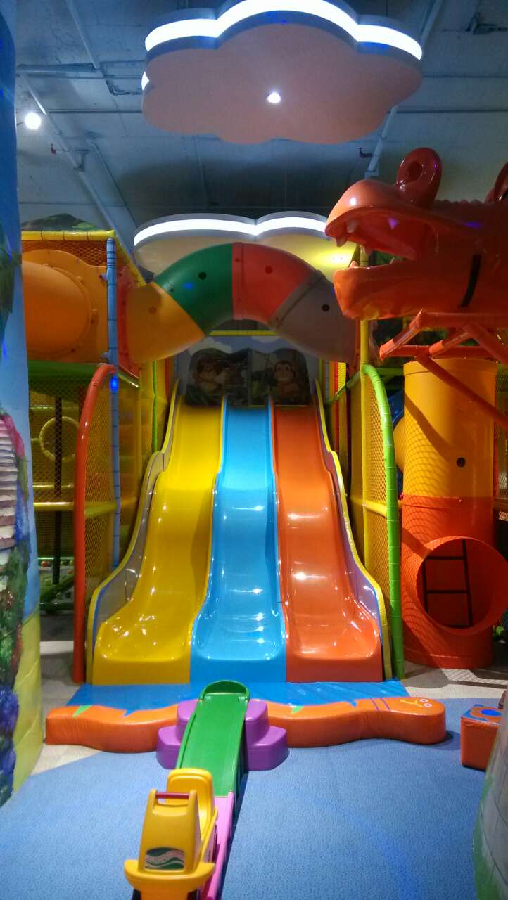 Мягкая игровая площадка для малышей в помещении