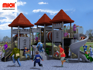 ملعب مخصص لقلعة الأطفال في الهواء الطلق