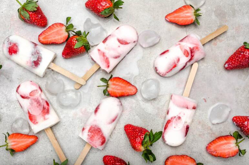 Make Your Own Homemade Fruit Popsicles