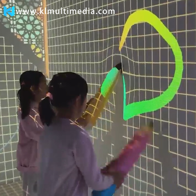 Sketch Any Shape Drawing Alive