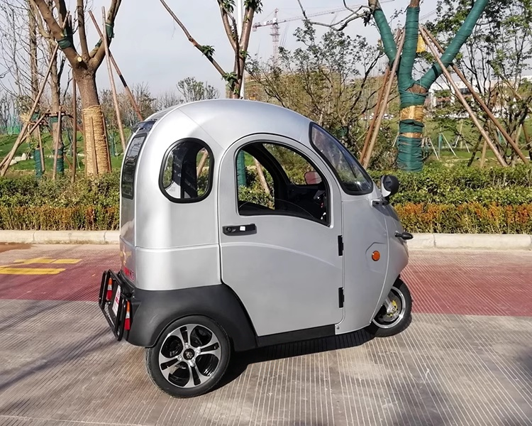 Scooter de movilidad de 3 ruedas con electricidad triciclo eléctrico para pasajeros y discapacitados