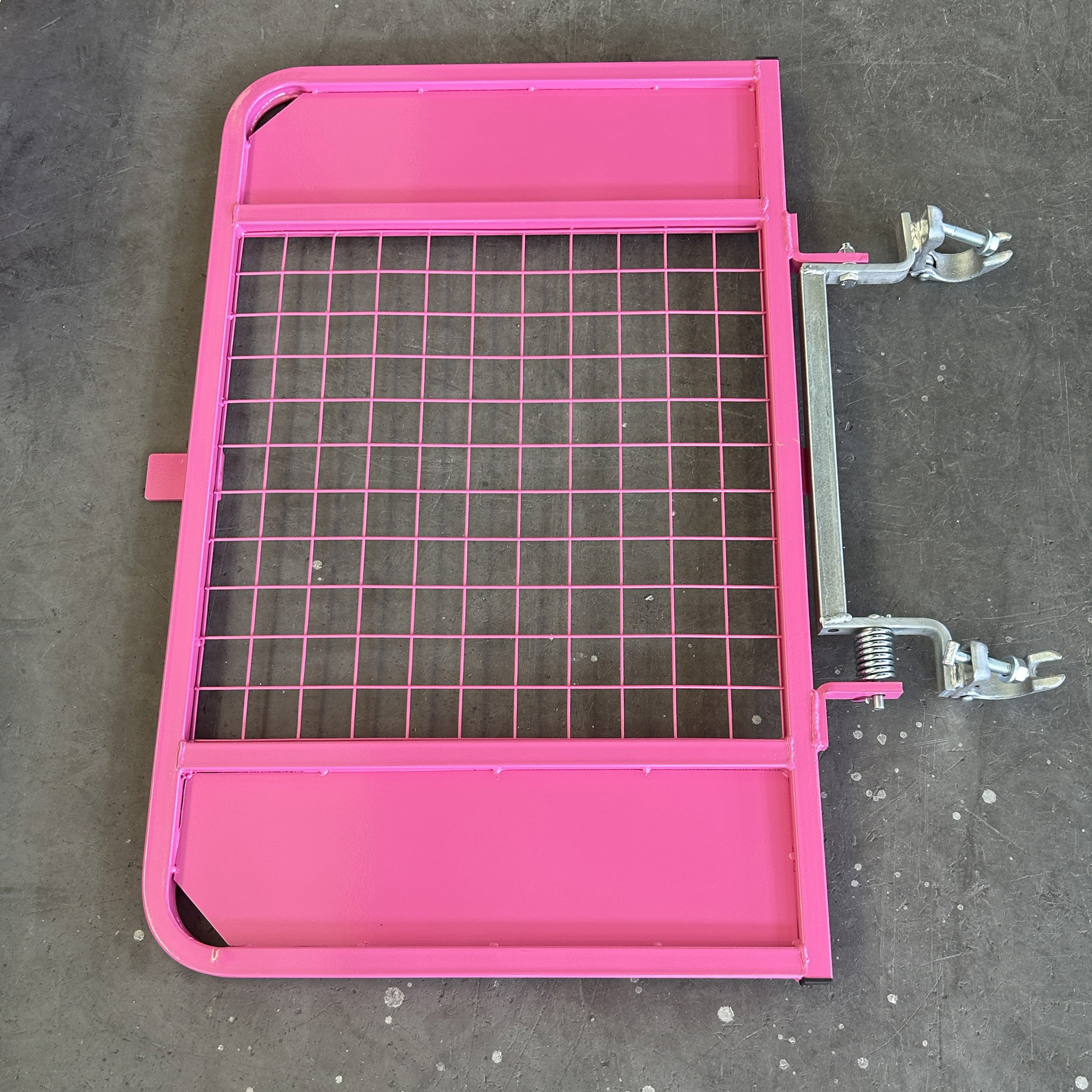 Puerta de andamio personalizada