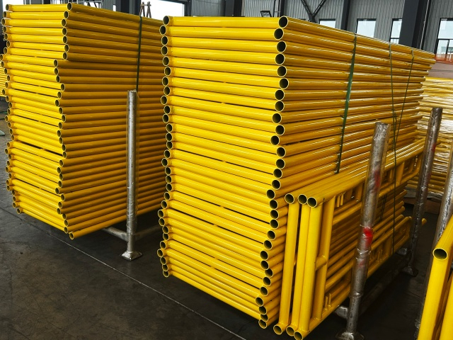 caminar a trav&eacute;s del marco