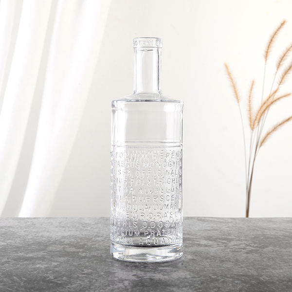 Empty Clear Finish Liqueur Glass Bottle With Special Design