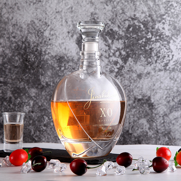 700ml Glass XO Bottle for Whisky Wine Vodka