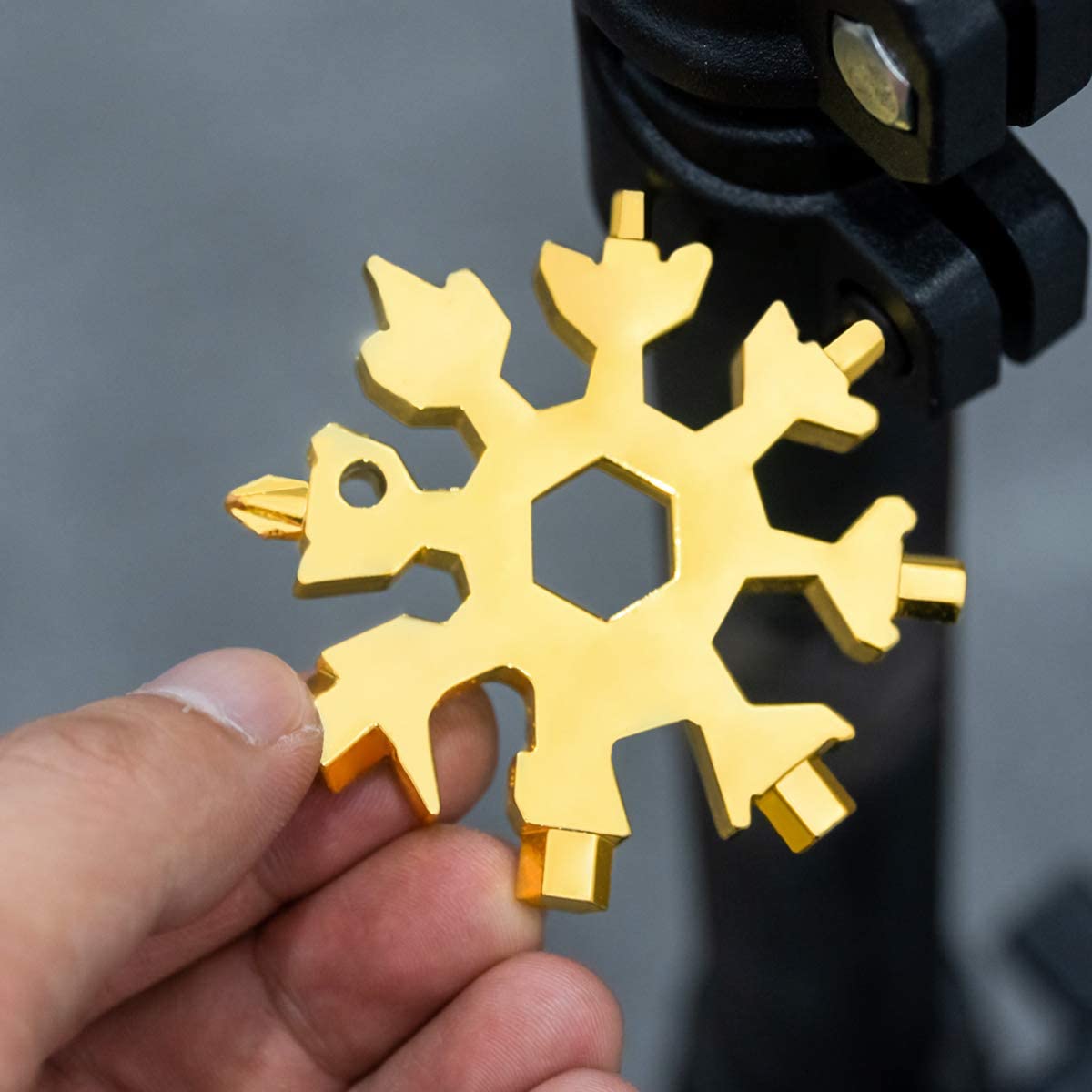 Snowflake tool G02