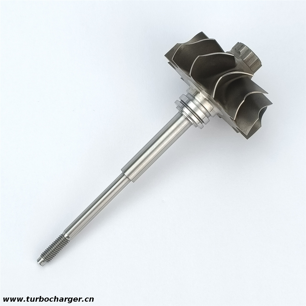 TD04LR Turbine Wheel Shaft 04884234AB 04884234AC 3050195 for 49377-00200 49377-00210 49377-00220 49377-00240 49377 09110