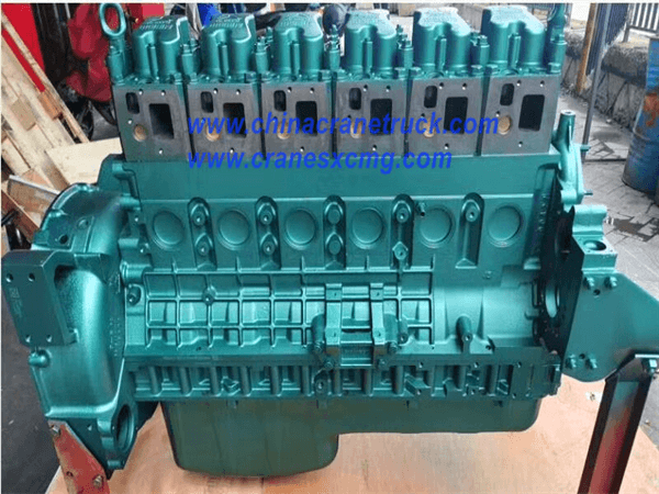 half WD615.338 engine ASSY (1)