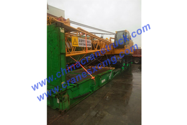 XCMG XGC55 crawler crane shipment