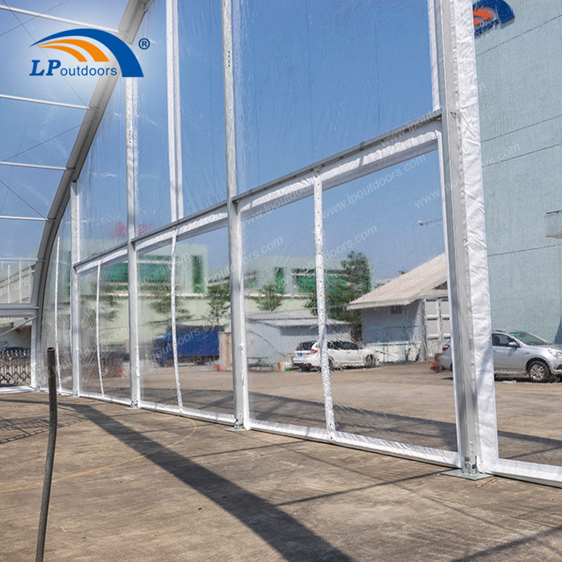 Carpa curva grande transparente transparente de 25M, tienda de campaña para exhibición de hangar de aviones