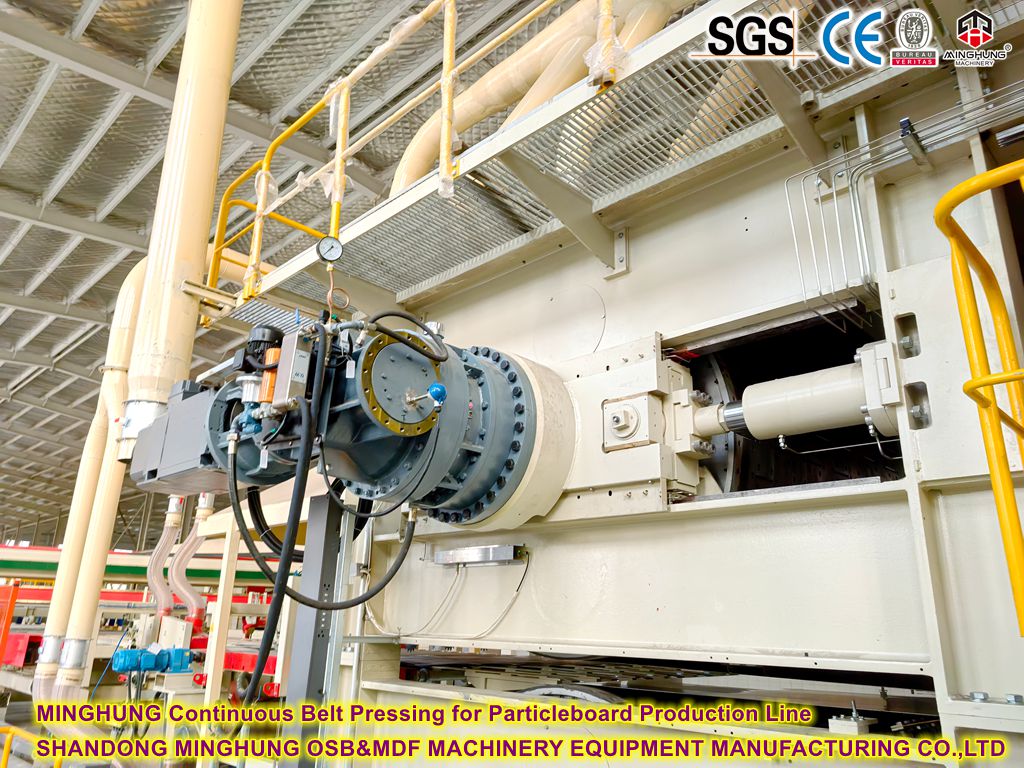 Sabuk kontinu menekan lini produksi chipboard