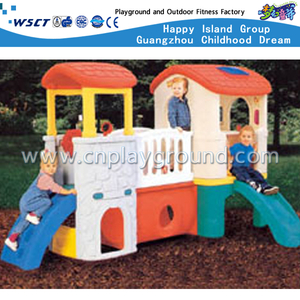 Kleiner reizender Rutschen-Spielhaus-Spielplatz im Freien mit Kleinkind-Plastikspielwaren (M11-09301)