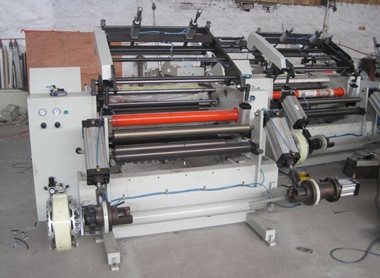 Máquina que raja de papel del efectivo y máquina el rebobinar