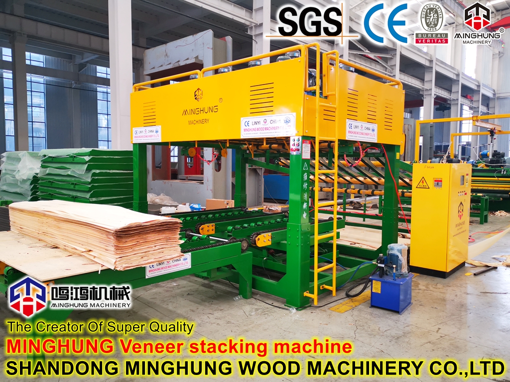 Lembaran VENEER ditumpuk