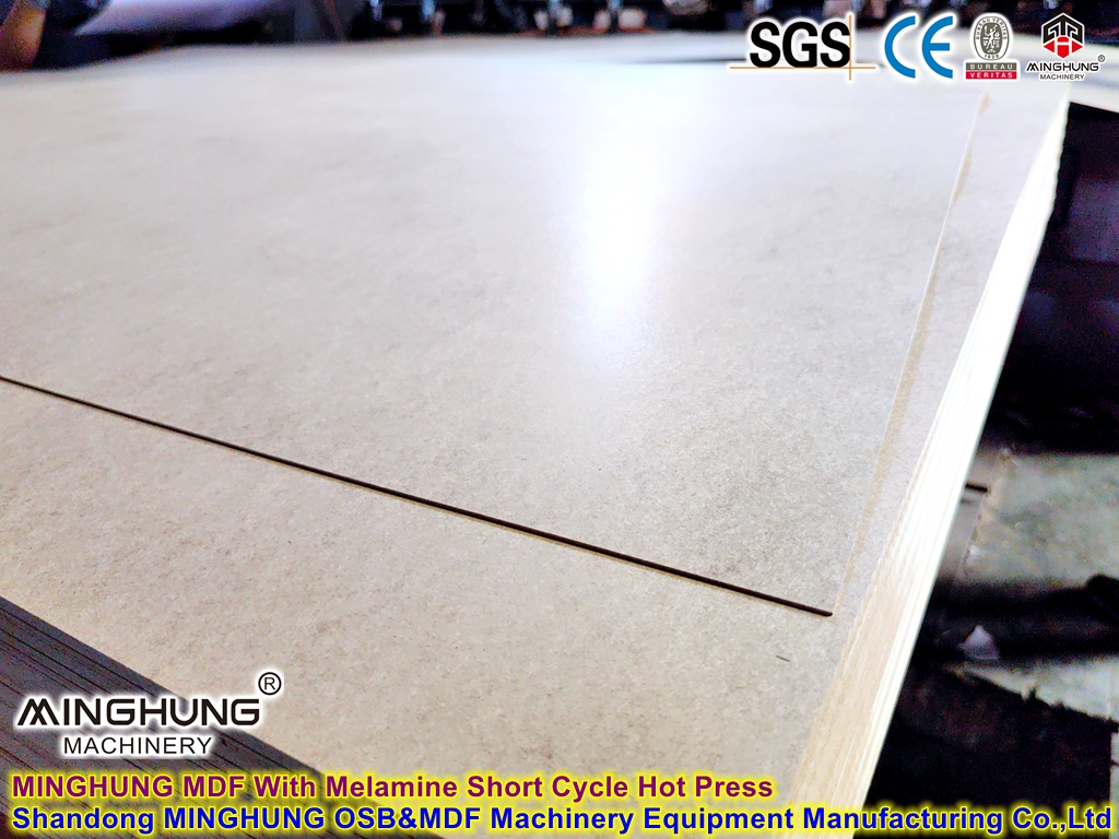 MDF Dengan Lini Produksi Melamin