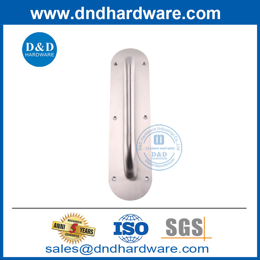 ซาตินทองเหลืองสแตนเลสสตีลสแควร์ประเภทประตูดึงที่จับพร้อมแผ่น DDPH023
