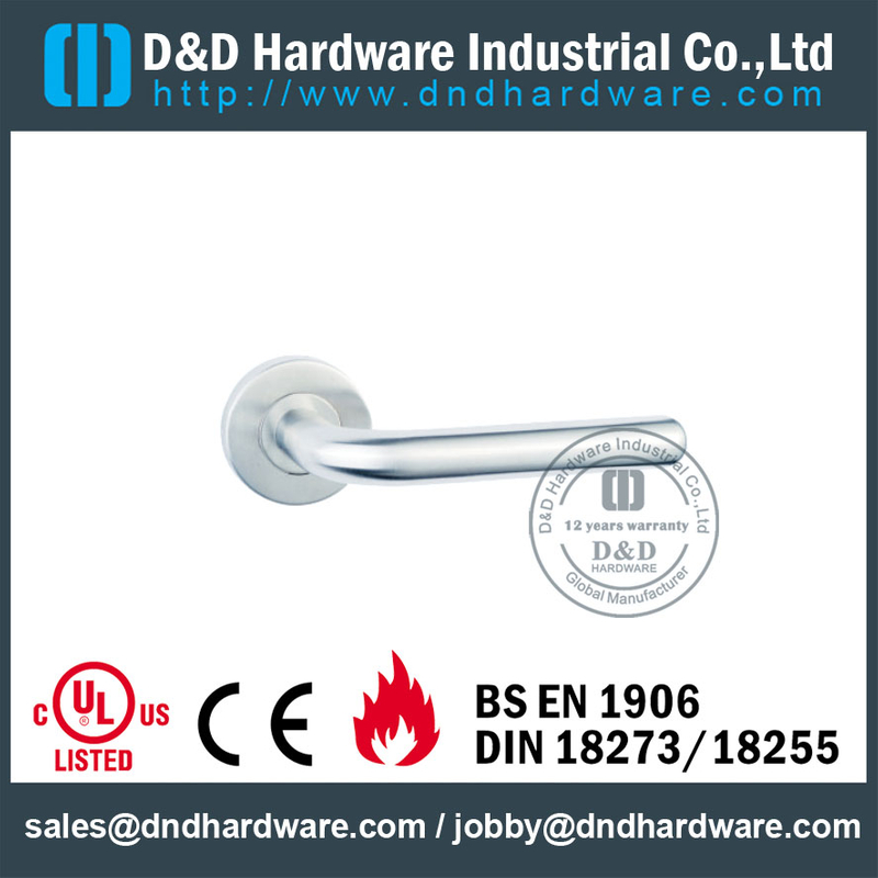 Stainless Steel 304 19mm Hollow Tube L bentuk Gagang Pintu Kayu dengan EN1906-DDTH010