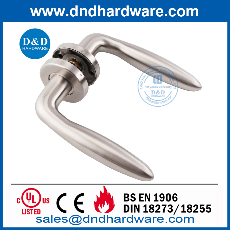 Maçaneta de porta sólida de aço inoxidável para porta de serviço pesado-DDSH024