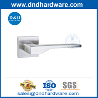 ประตูความปลอดภัยที่จับประตูก้านสแตนเลสมือจับภายใน DDSH048
