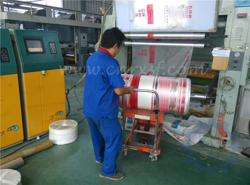 Hecho en el tipo eje del botón del topetón de China de aire neumático de la base