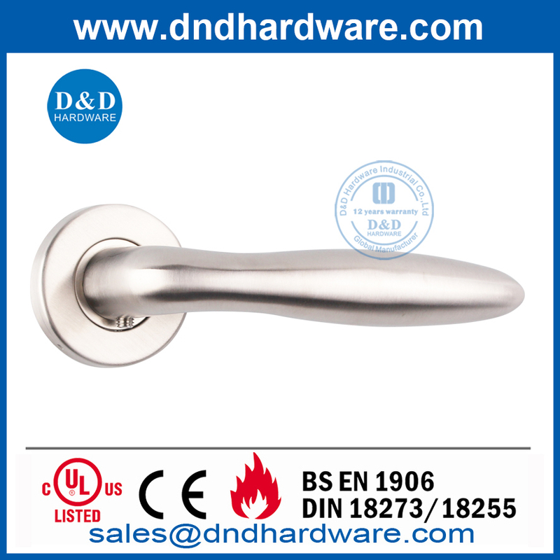 Maçaneta de porta sólida de aço inoxidável para porta de serviço pesado-DDSH024