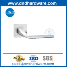 ประตูมือจับสี่เหลี่ยมสแตนเลสคันโยกโซลเวอร์ความเป็นส่วนตัวประตูที่จับ DDSH055