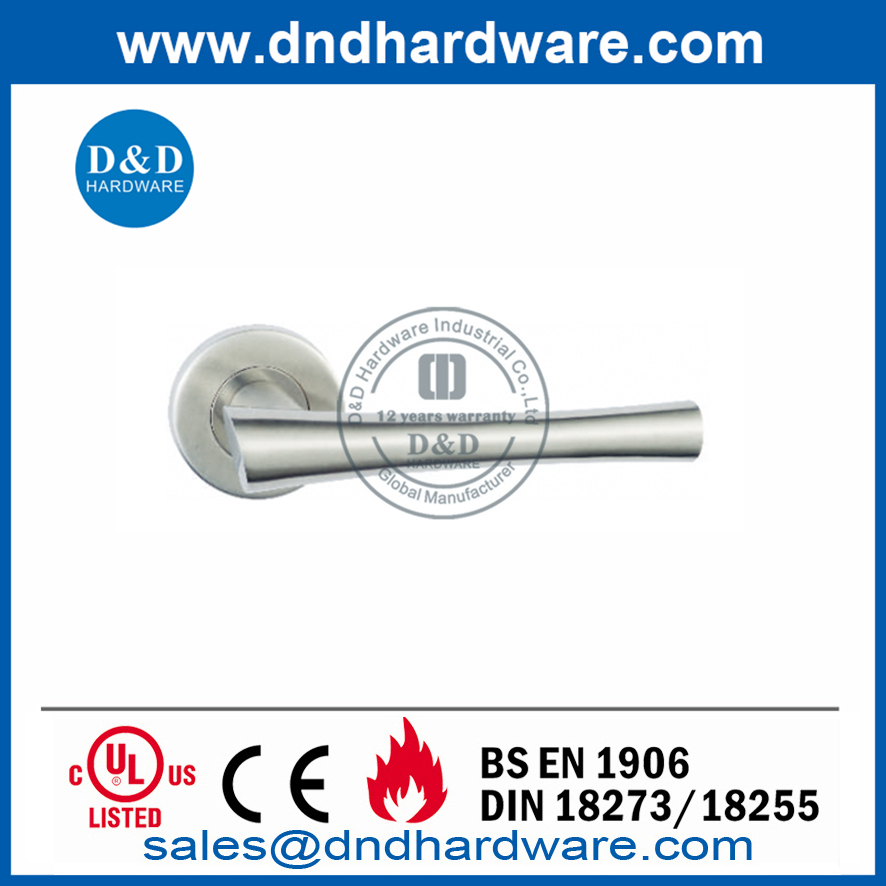 Manija de palanca de puerta interior de plata de grado 304 con roseta redonda-DDSH045