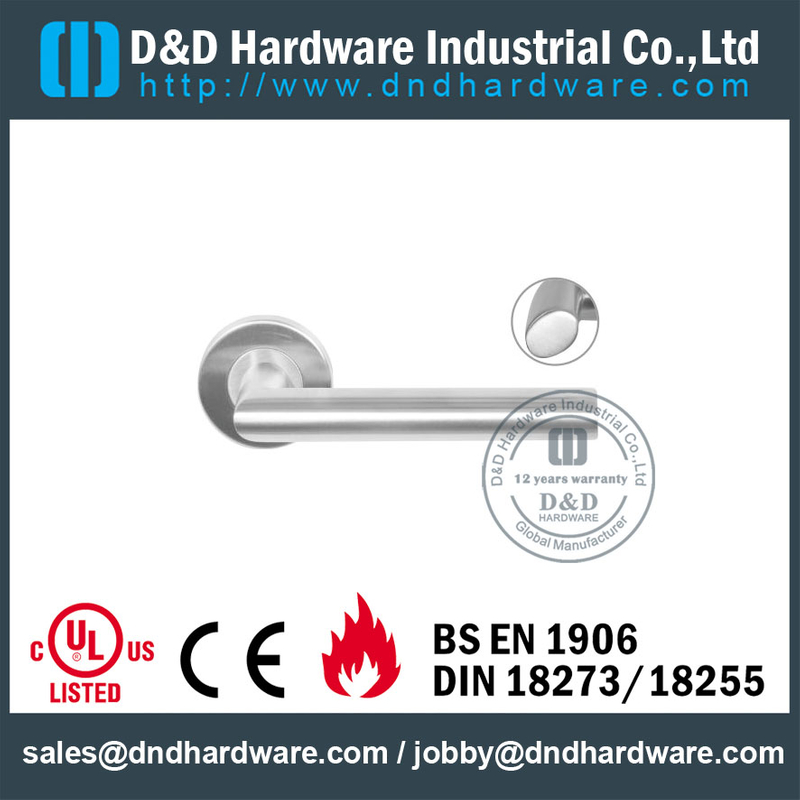 Stainless Steel 316 Modern Berongga Lever Handle untuk Exterior Commercial Door-DDTH026