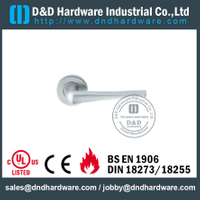 Aço inoxidável 304 Interior Designer Lever Solid Handle para portas de metal oco -DDSH022