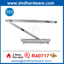 อลูมิเนียมซ่อนอยู่เหนือศีรษะหน้าที่กันไฟประตูไม้กันไฟใกล้กับ DDDC054