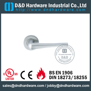 Manija de palanca moderna de acero inoxidable 304 en tipo de soldadura rosa para puerta comercial de metal-DDTH034