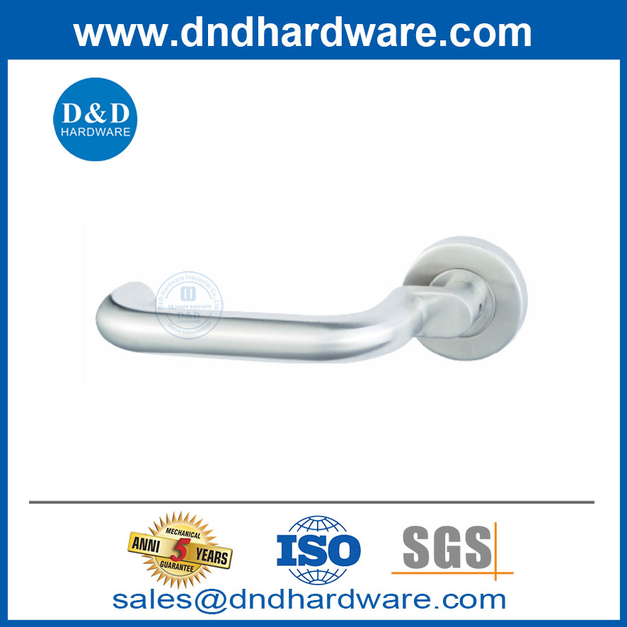 ประตูคันโยกเชิงพาณิชย์ที่จับสแตนเลสภายในคันโยกประตูมือจับ DDTH024