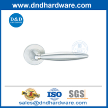 สแตนเลสที่จับประตูภายในที่ทันสมัยสำหรับประตูโลหะ DDSH033