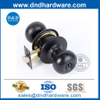 โลหะผสมสังกะสีแมตต์ลูกบอลประเภทลูกบิดล็อคประตูสำหรับประตูด้านนอก DDLK068