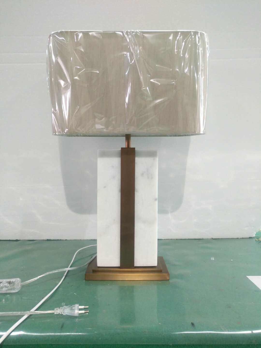 Внутреннее освещение из белой ткани из нержавеющей стали (KA827827)