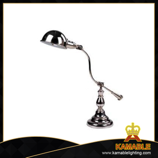 Красивый серебряный декоративный изогнутый настольный светильник (MT4050)