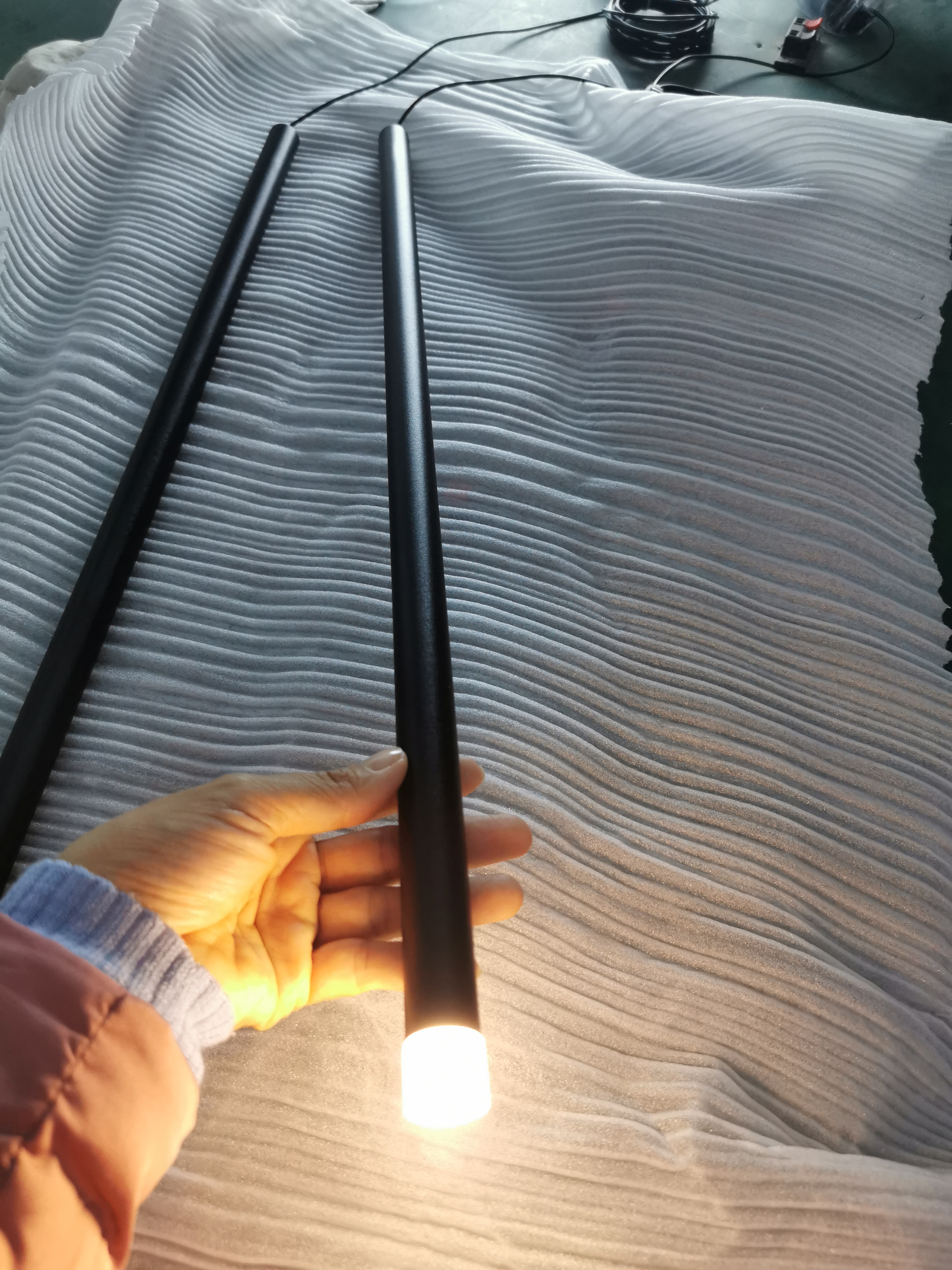Внутренняя отделка Современная светодиодная люстра Droplight Line для бара (KAHP03)