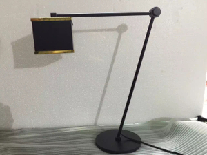 Lámpara de vector moderna ajustable de la lámpara de escritorio del metal de la cabecera de la oficina (KT06115)