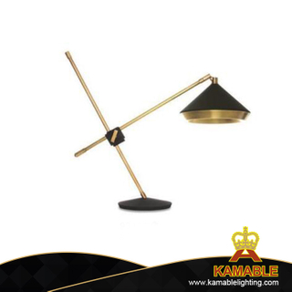 Черная современная алюминиевая декоративная настольная лампа для помещений (KA9310T/черная)