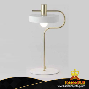 Новый декоративный металлический бронзовый настольный светильник (KAT02)