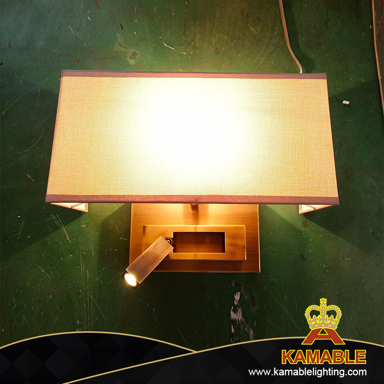 Вилла для гостей Декоративная латунная внутренняя тканевая светодиодная настенная лампа (KAWL-01) 
