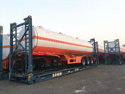 35CBM / 35000L Углеродный стальной топливный цистерна Полуприцеп для транспортировки нефти / дизельного топлива / сырой нефти