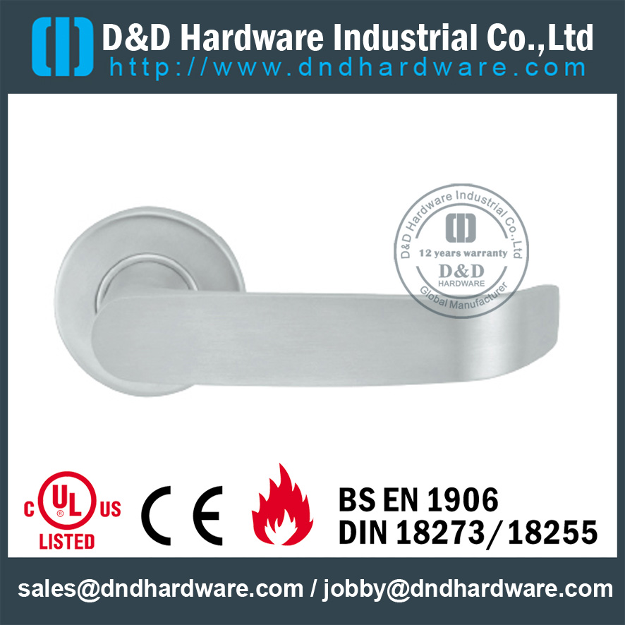 Tirador de puerta vertical de acero inoxidable de grado superior 304 para puerta de metal - DDSH202