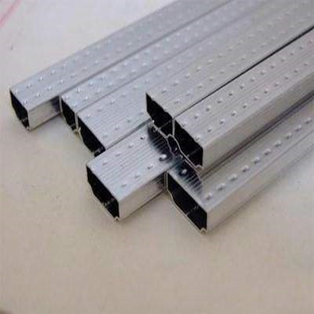 Bendable aluminum spacer bar | Unbendable aluminum spacer bar