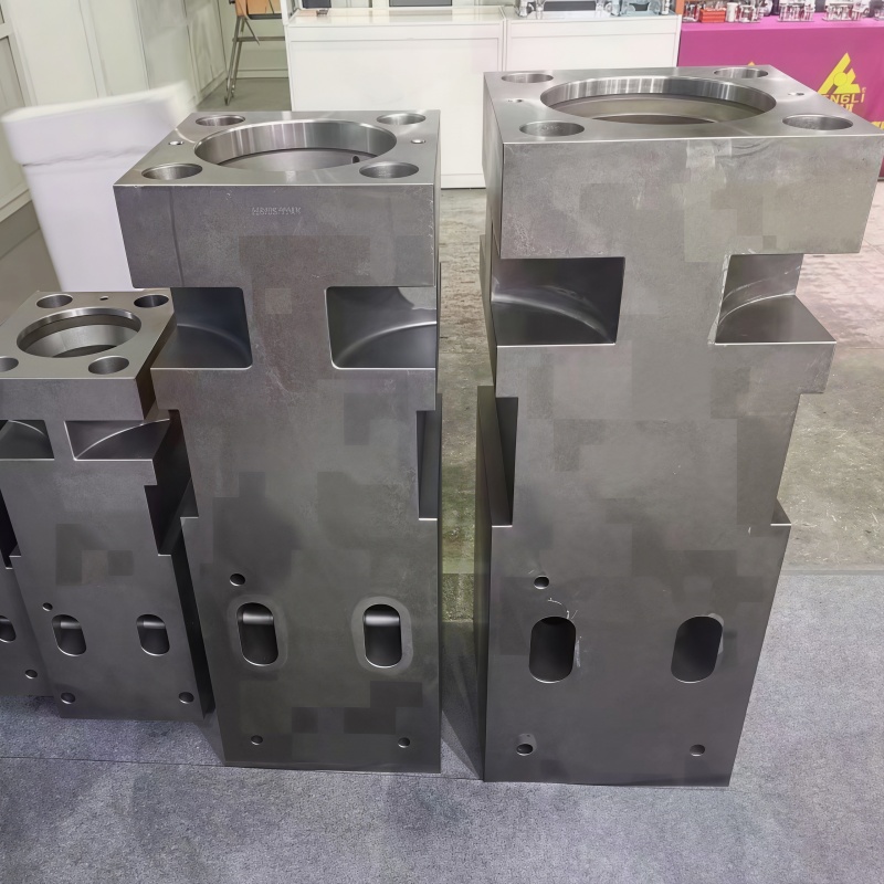 Hydraulic Breaker Front Head Assembly (20CrMo Forged)