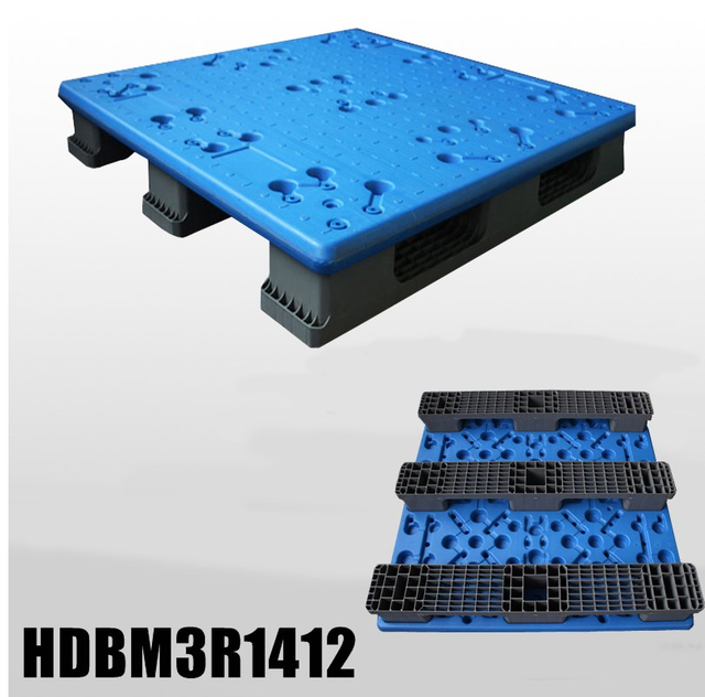 Palet de plástico moldeado por soplado con capacidad de carga extra alta 1400x1200x150mm