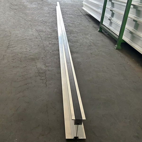 Viga de aluminio