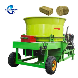 Spray-type Discharging Diesel Type Straw Bale Crusher Alfalfa Grass Shredder