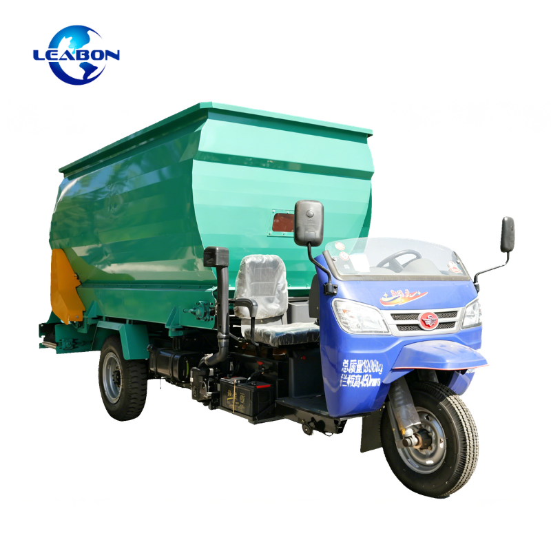 Cow Feed Spreader Three-Wheeled Feed Spreading Machine Farm Feed Spreader Machine
